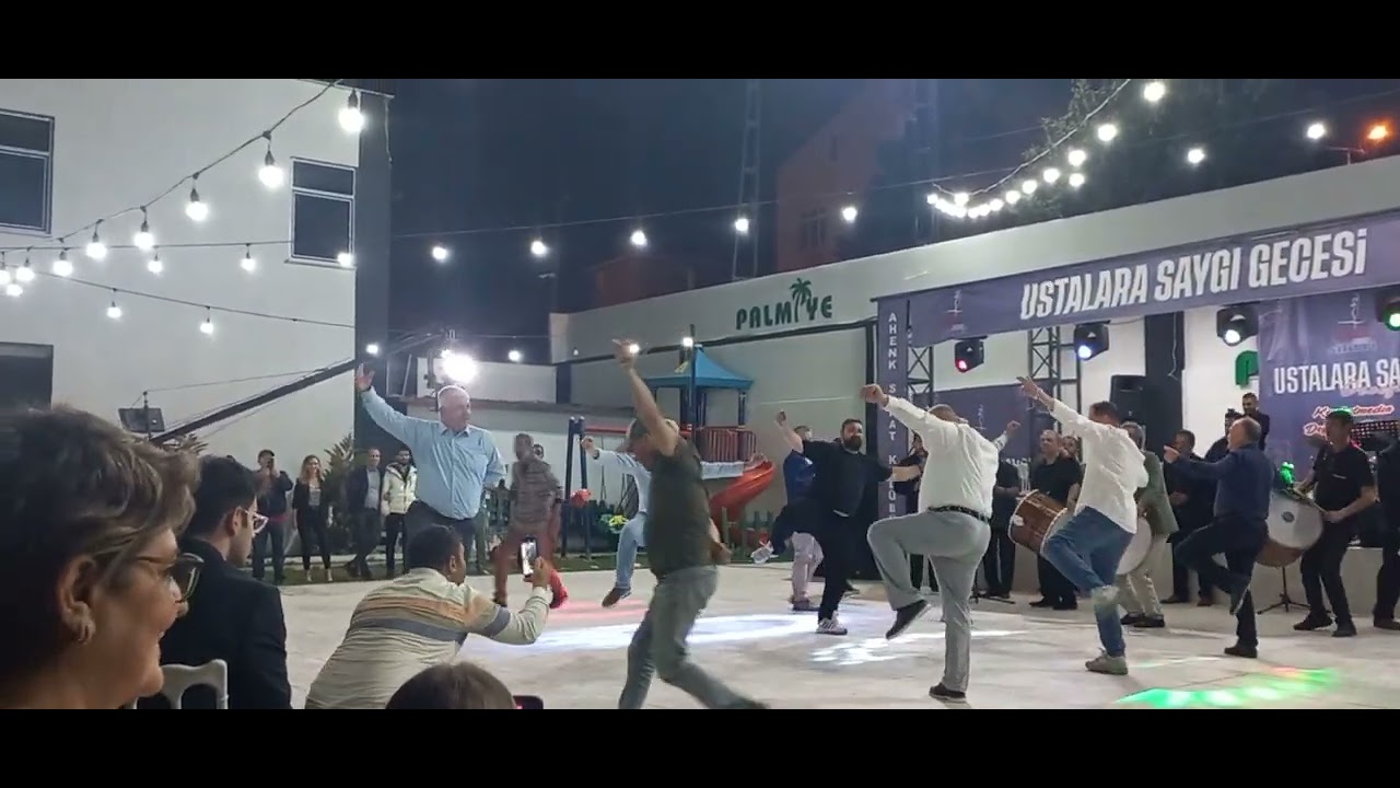 Silivri Ahenk Sanat Kulübünün Ustalara Saygı Gecesinden