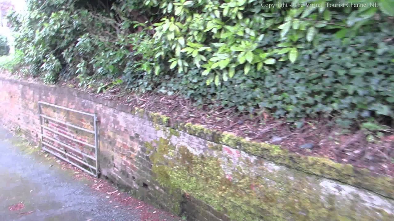 Launceston   Cornwall   walk from Castle to Town Centre