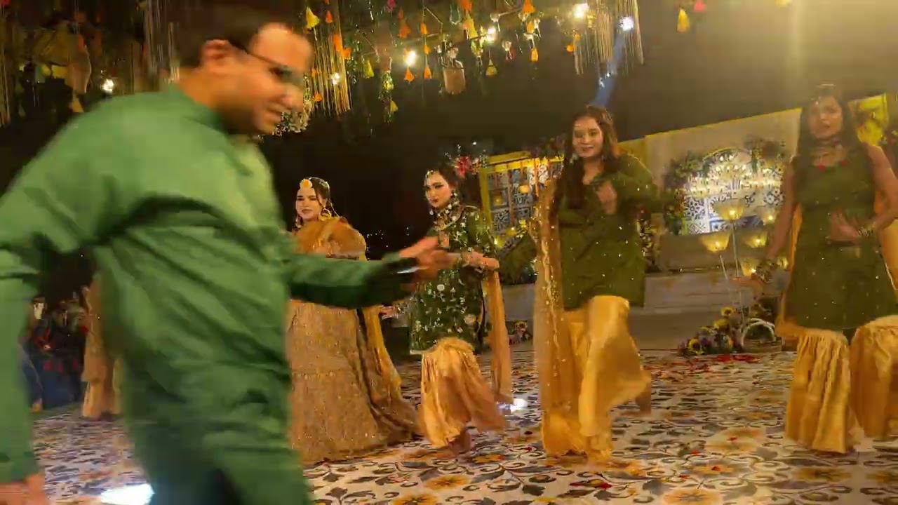 Salaam-E-Ishq + Desi Girl (v2) | Afnan & Faiza Holud