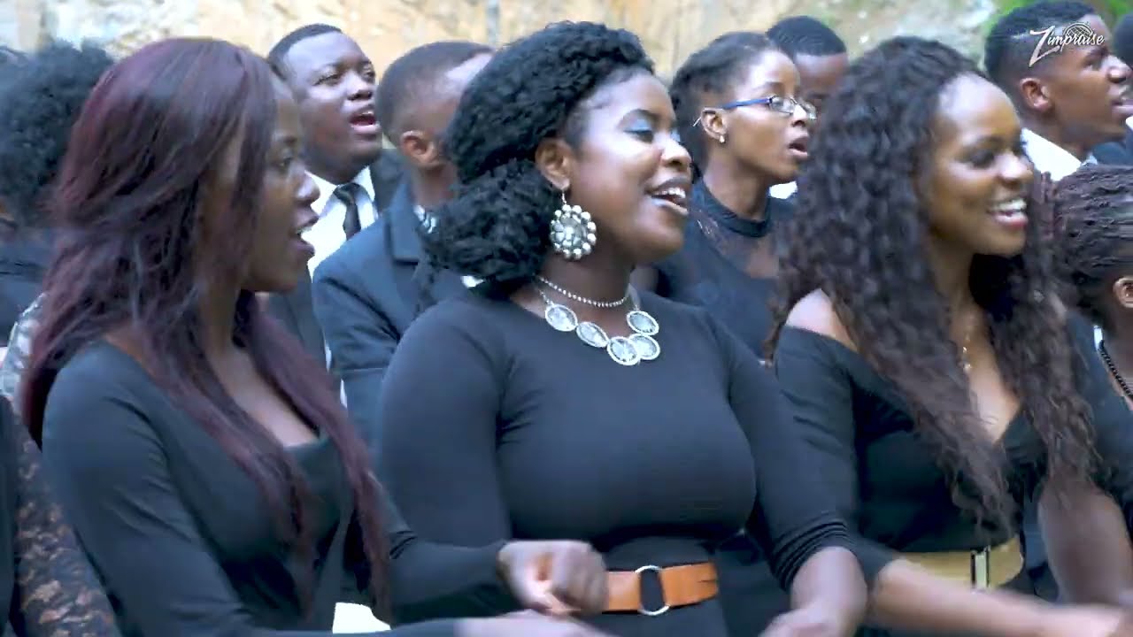 Zimpraise - Vakakomborerwa (Hymns Night 4)