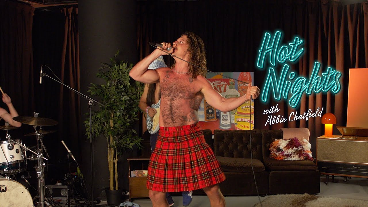 Keli Holiday 'Where You Feel' | Australian Made | Hot Nights With Abbie Chatfield
