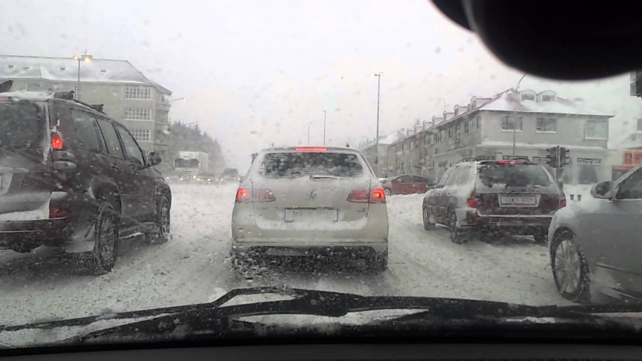Winter driving in Iceland. Today we had a storm! No Crash, but some difficulties on occasion!