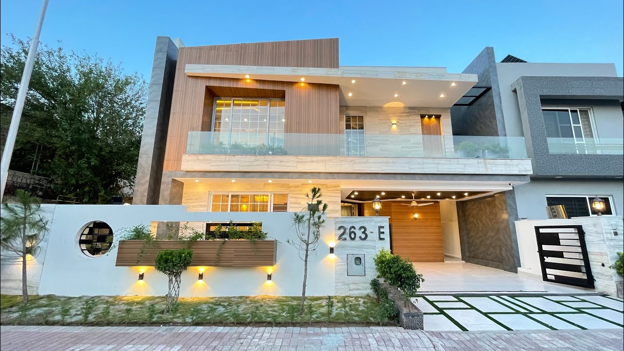 15 Marla Ultra Luxury House For Sale in Bahria Town Rawalpindi Islamabad