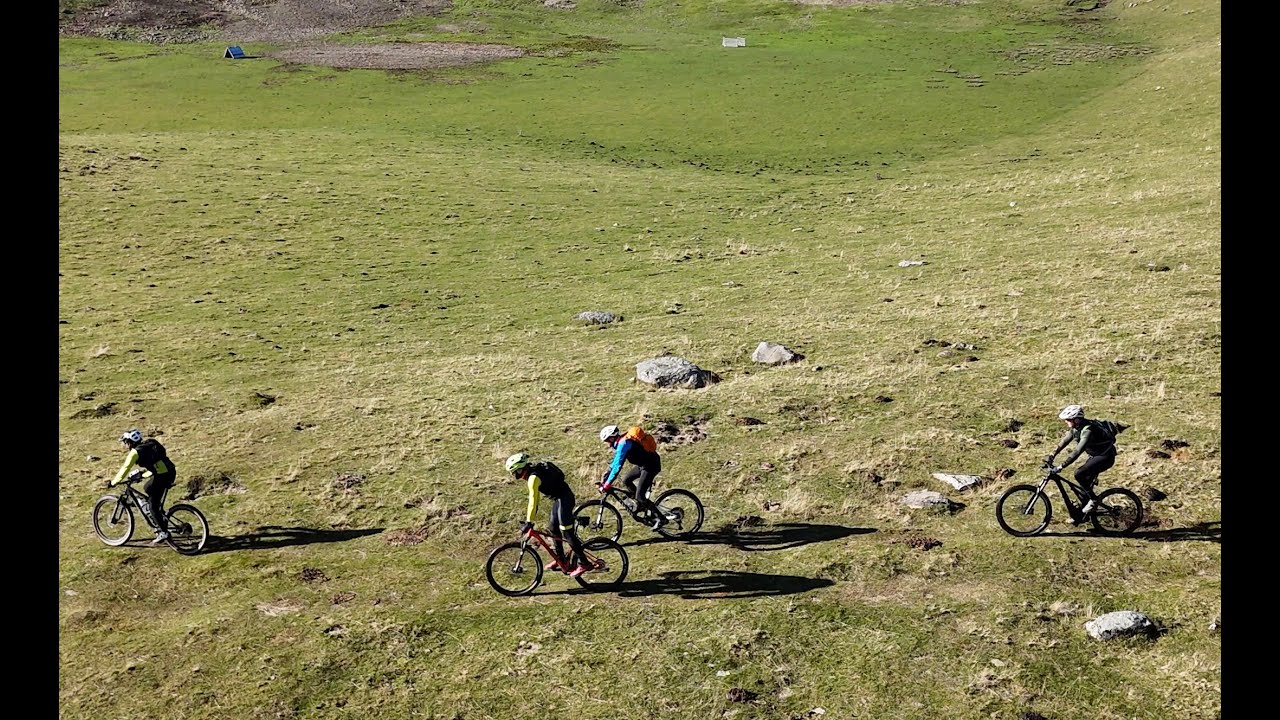 Circular Valle de Tena en MTB #dron