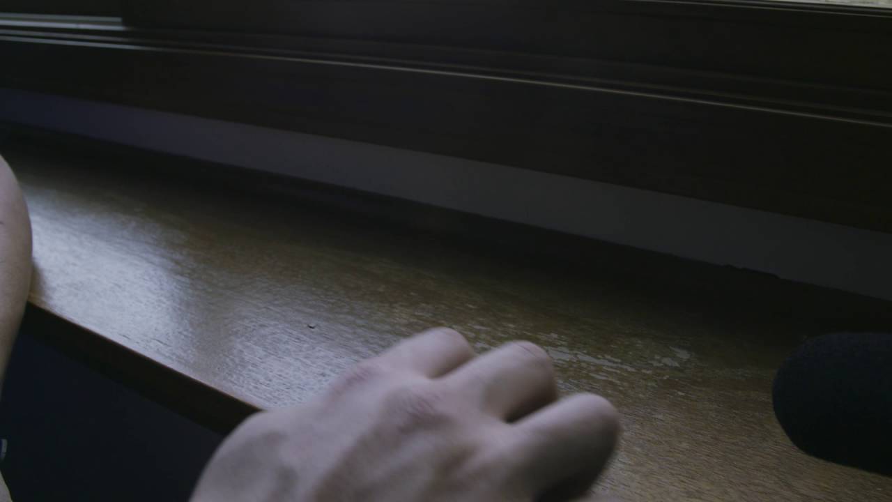 ASMR (No Talking) Scratching Circles on Wood.