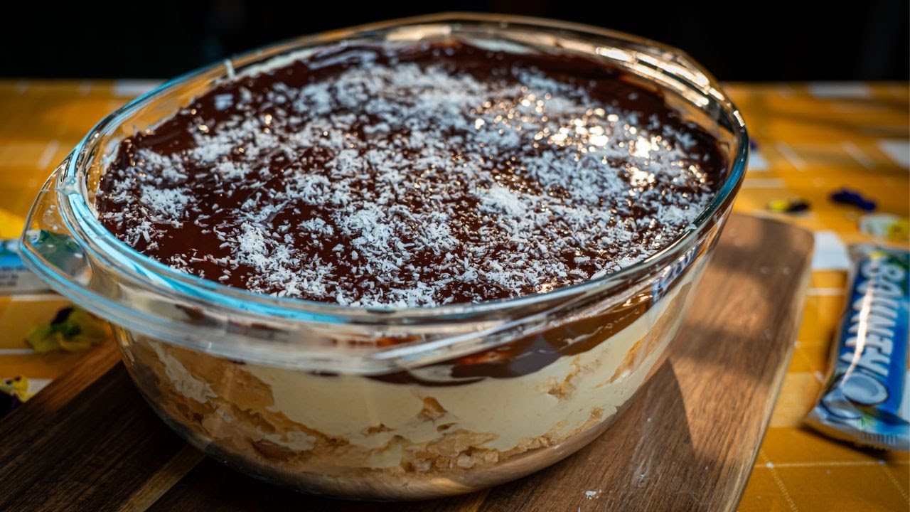 No-bake Bounty cream, an irresistible coconut dessert in just 15 minutes