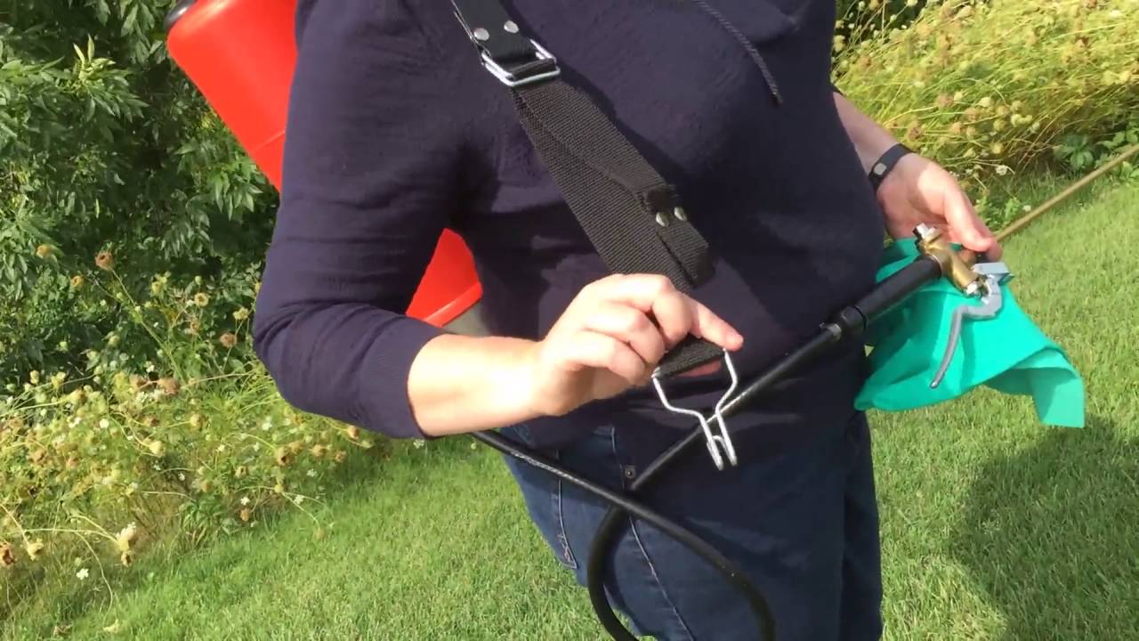 How to attach Birchmeier Removable Backpack Sprayer Straps