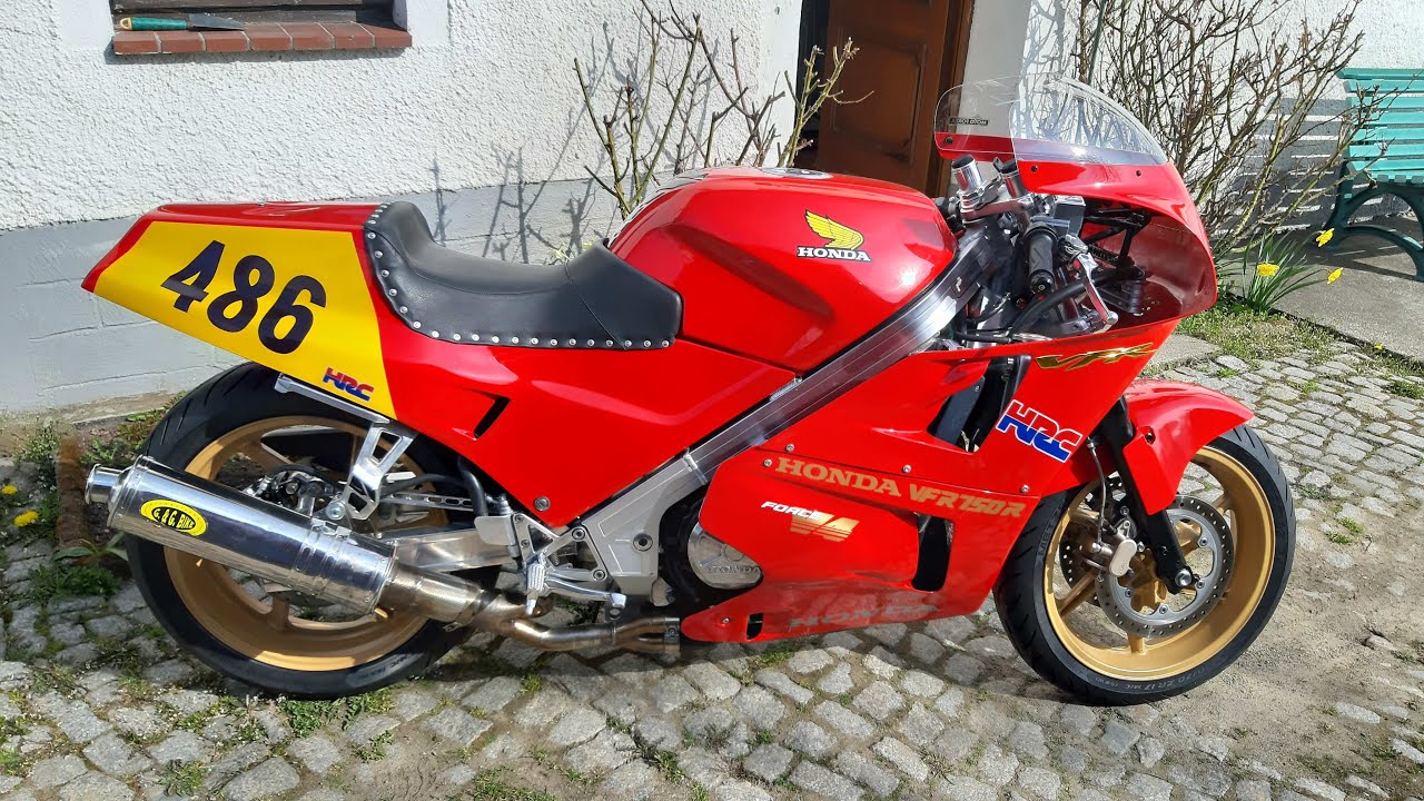 Eine Honda VFR 750 R   RC24  Replika, Neuaufbau 2024/25