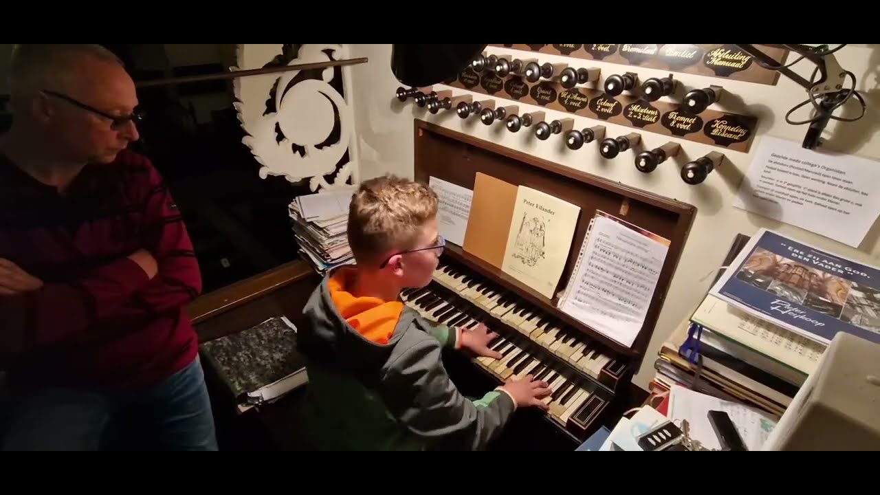 Henk pasterkamp - Luc Budding . Psalm 150  Hervormde kerk Rumpt.
