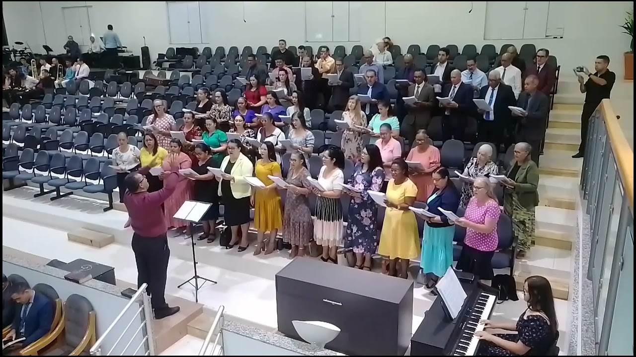 A colheita findou - Coral Vozes de Sião da Assembleia de Deus de Tangará da Serra -MT