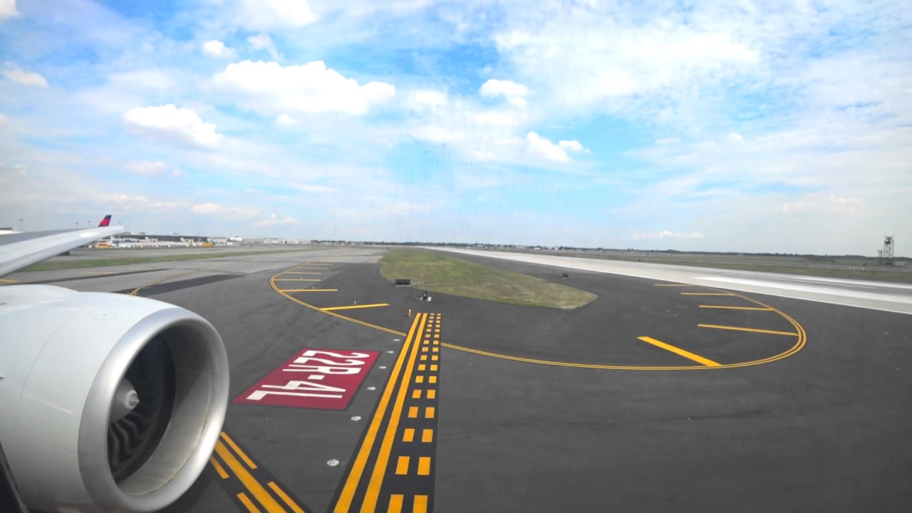 NH9 ANA NY便 JFK Take off - RWY31L (2016.9.10)