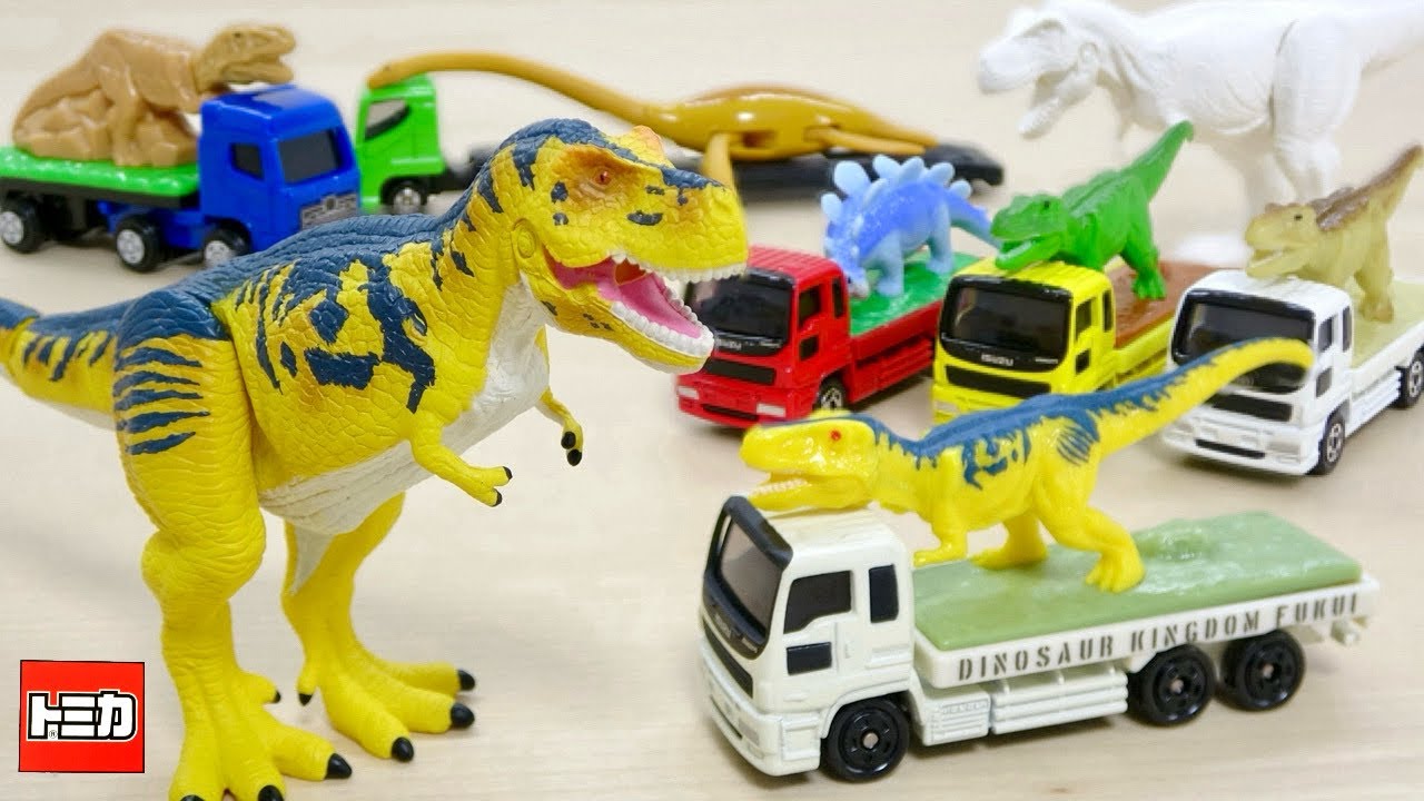 福井県立博物館でお馴染みのティラノサウルス ロボットがトラックに乗った限定トミカ 恐竜運搬車が最高過ぎました🦖