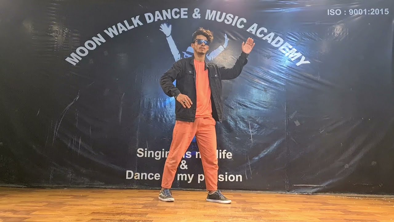 Taaron Ke Shehar Mein - Dubstep Mix || Popping Dance Cover || Abhishek Singh
