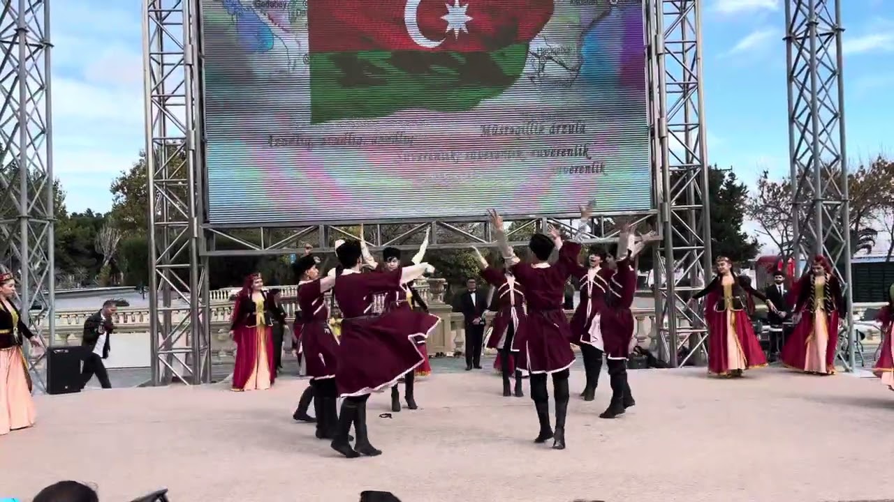 İnci Rəqs Ansamblı- Odlar Yurdu rəqsi
