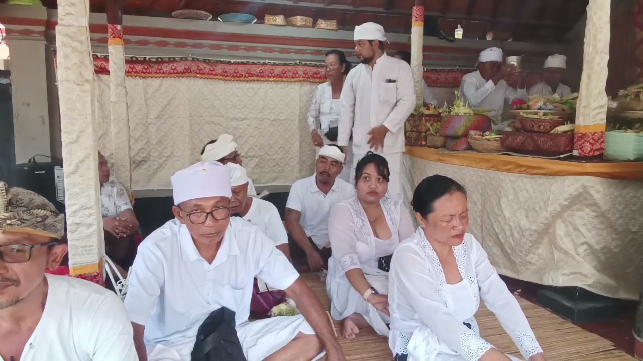 PART 3 PUJAWALI RING MERAJAN GEDE / SANGGAH BARIS CINA RING RENON