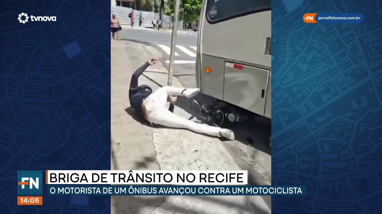 Motorista de ônibus avança contra motociclista em briga de trânsito no Recife  | #FatoNovo
