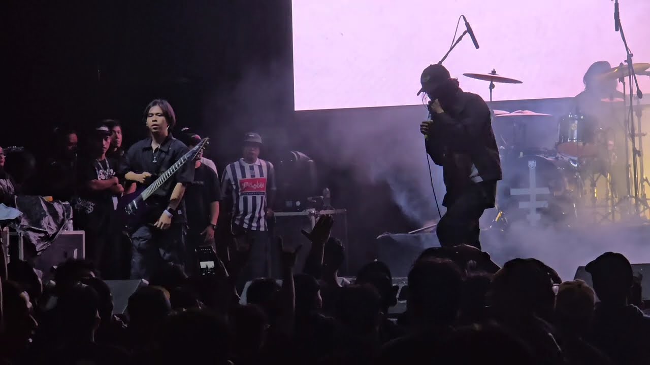 STRANGERS (full concert) Llive at Super Music 