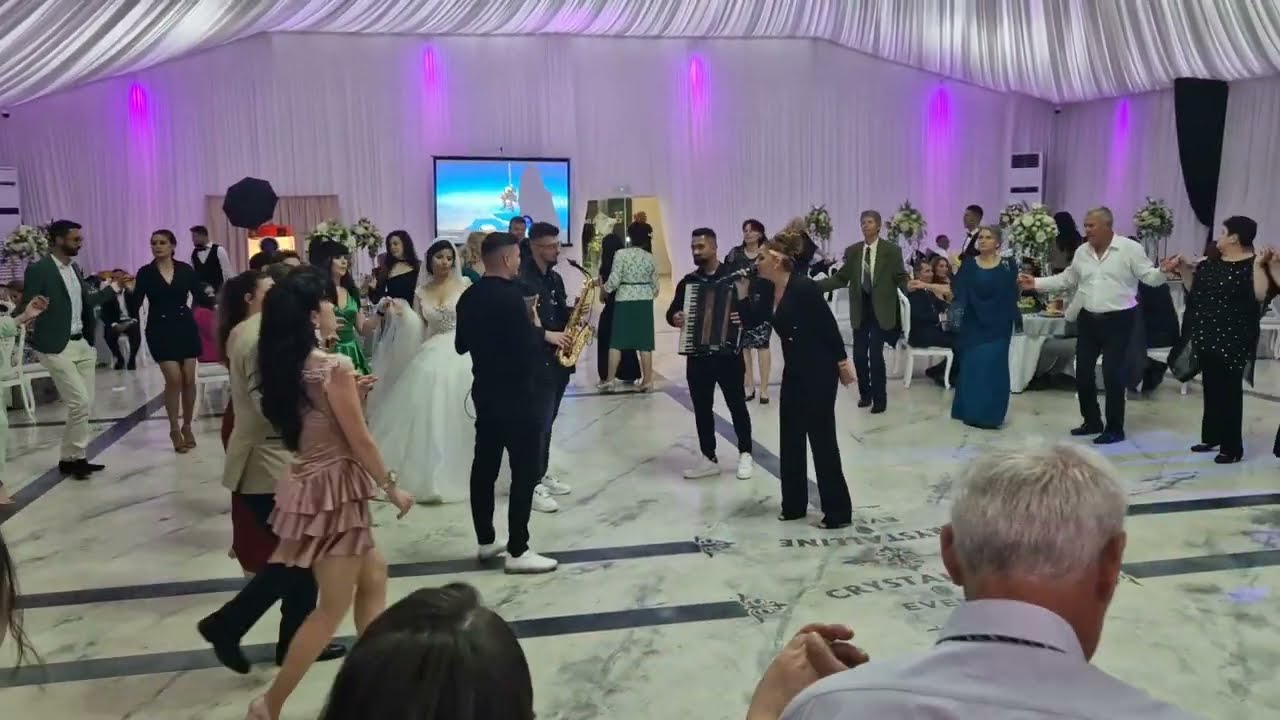 Formatie nunta Andreea si Adrian Cirstea Orchestra Live