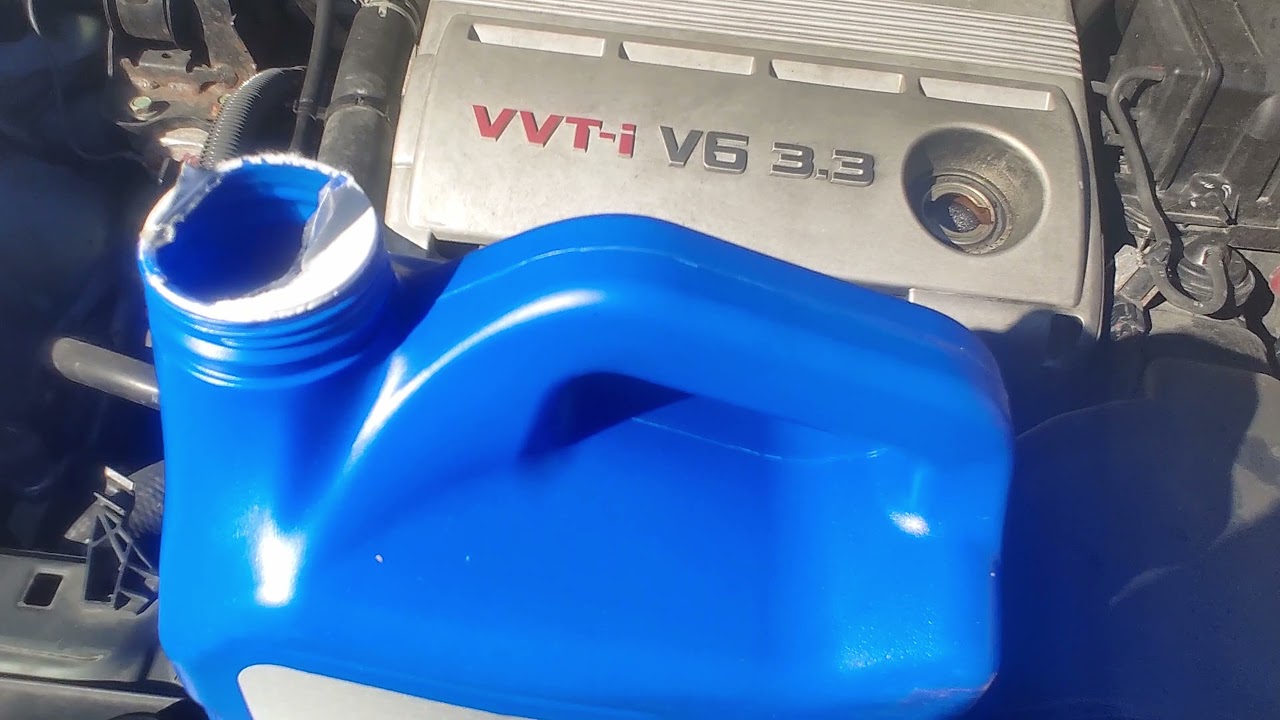 Changing the engine oil and filter on a 2nd generation (2004-2006) Toyota Sienna or other 3MZ-FE