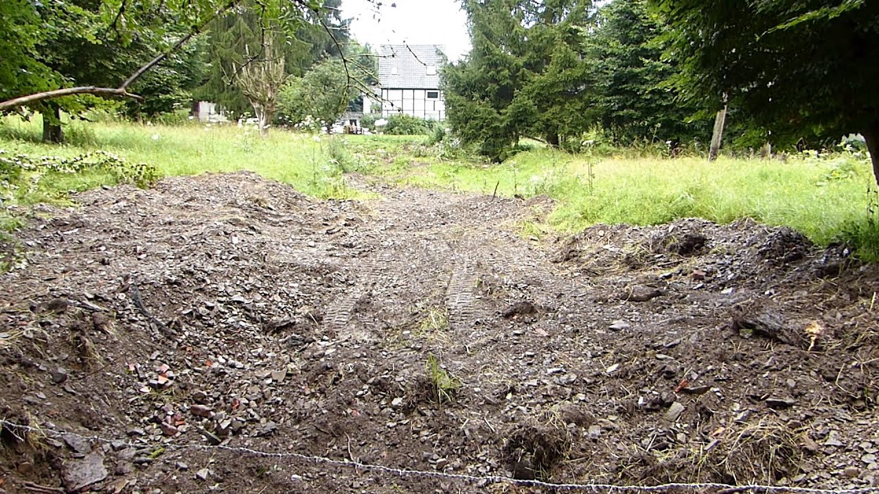 (1/2) Selbecker Bach (&raquo;Blaue Donau&laquo;) nach dem Hochwasser &bull; Ende Juli 2021