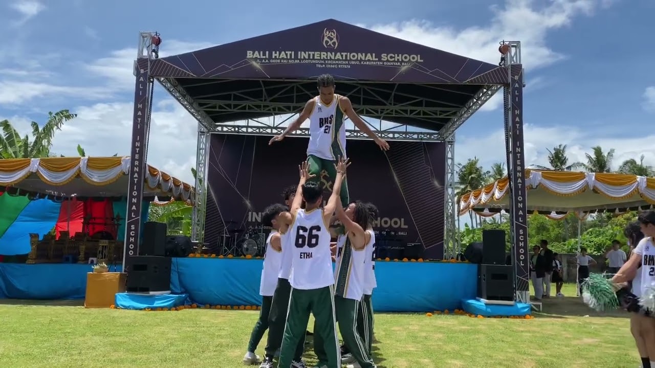 2 February 2024/Manifique cheerleader grade XI Bali Hati International Senior High School
