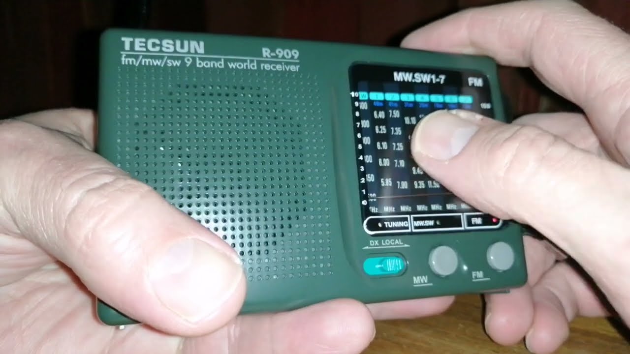 Tecsun R-909 review: Good analogue radio for beginner shortwave listeners