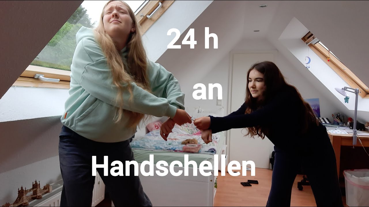 Ein Tag an Handschellen mit 