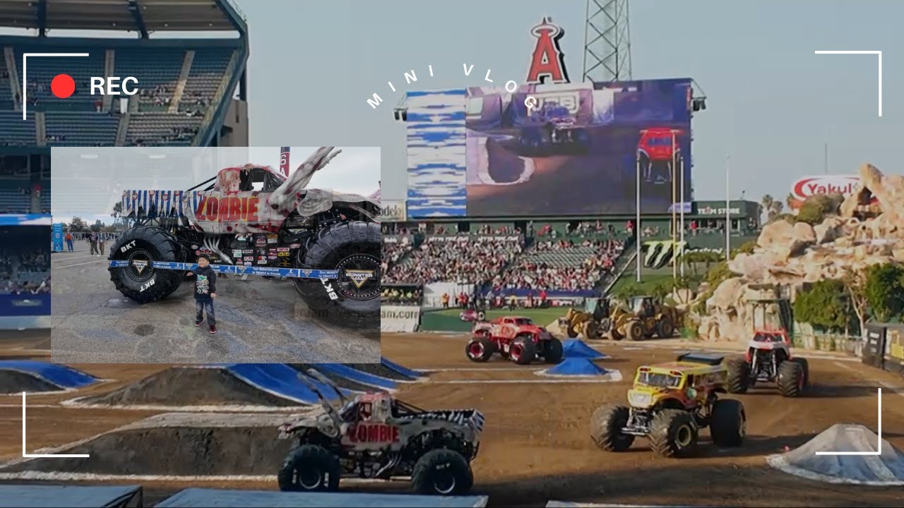 MONSTER JAM MINI VLOG.... ZOMBIE CATCHES FIRE !!!😱