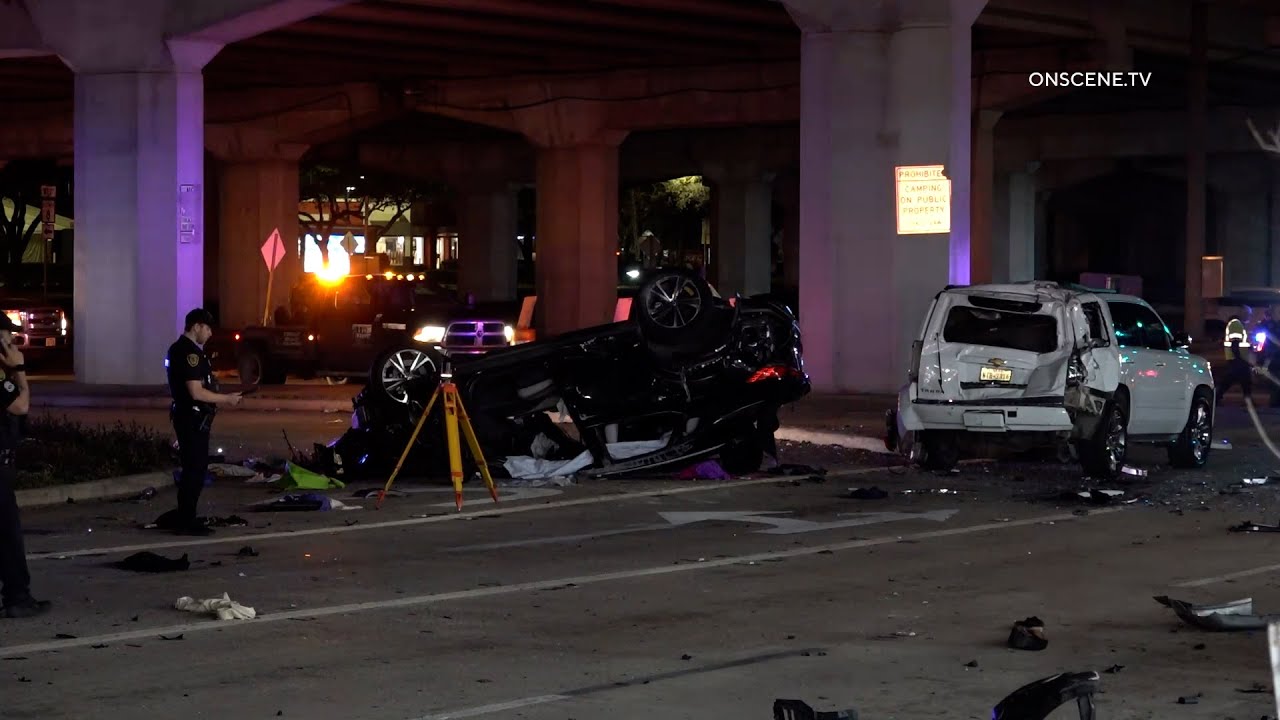 One Killed in Multi-Vehicle Crash in Houston