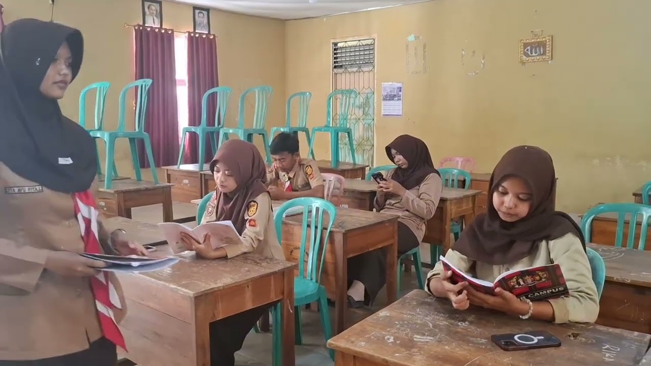 tugas drama menggunakan bahasa lampung