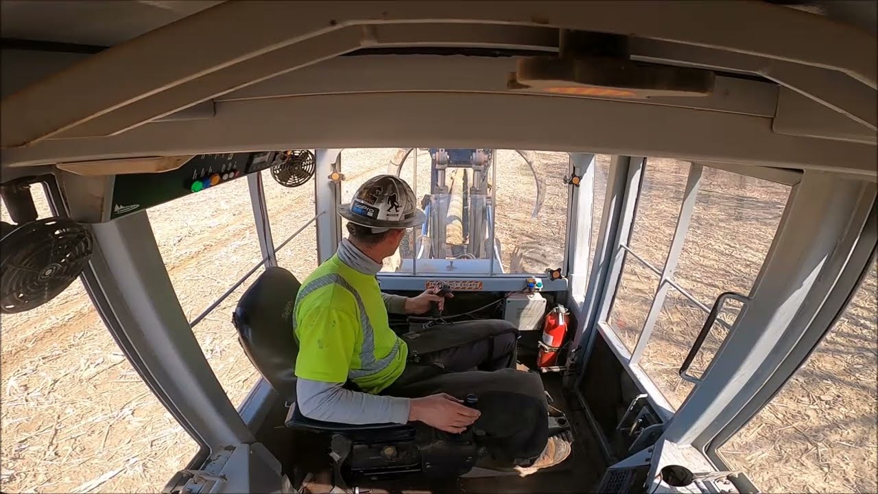 Running the biggest skidder I have ever ran!