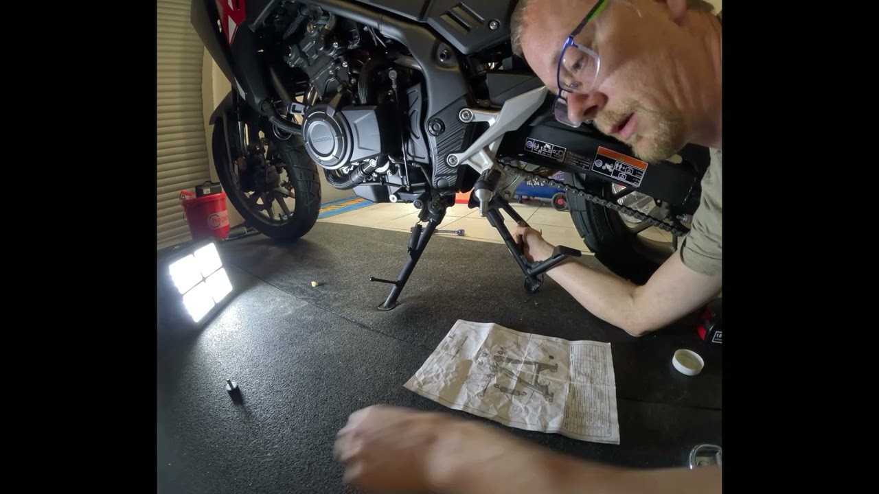 Honda NX500 / CB500 X  IBEX Hauptständer anbauen | Vergleich SW-Motech und IBEX