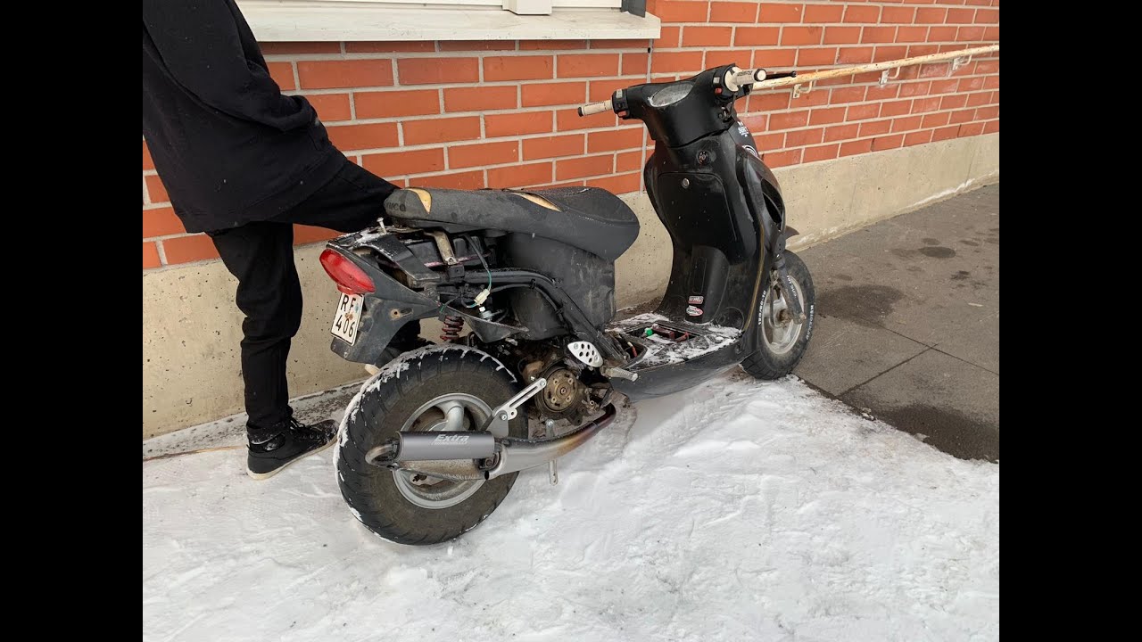70cc Kymco Cobra cold start -15°C