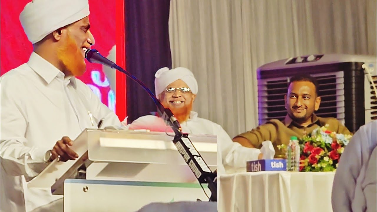 ലീഗ് നേതാവായ ഫിറോസിനോട് തെറ്റിദ്ധരിക്കരുതെന്ന് എ പി വിഭാഗം വേദിയിൽ വെച്ച് ചുള്ളിക്കോട് ഉസ്താദ്