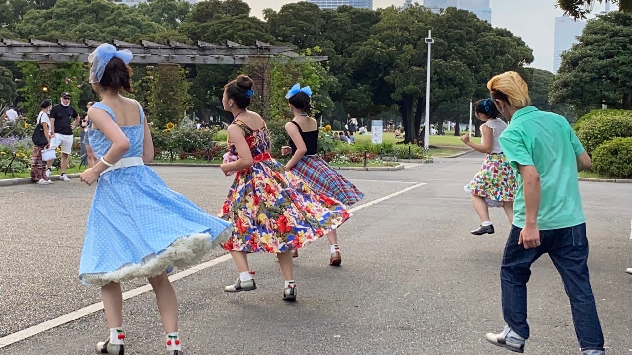 ストロール「Come Go With Me」