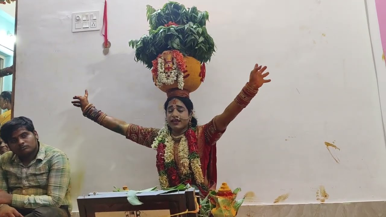  రాకేష్🙏బోనం🔱స్వామి🥰ఎల్లమ్మ😱తల్లి🤗కొలుపు👌పంజాగుట్ట #trending #viralvideo #rakeshbonamanna #trending 