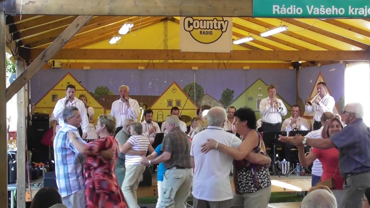 Selske slavnosti Holasovice 2016   Stribrnanka Part 1