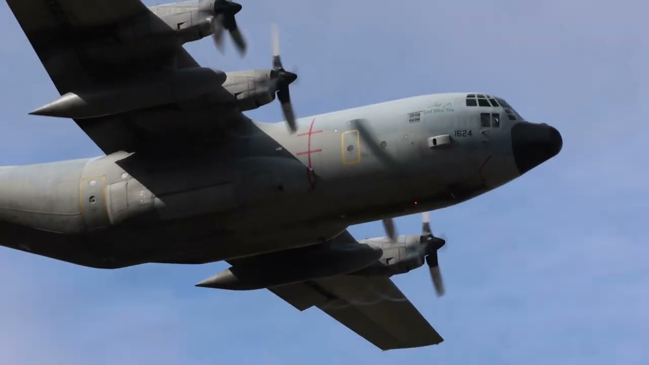 Cobra Warrior the cargo movers C-130 Hercules Airbus A-400 Atlas Plane Spotting RAF Waddington RSAF