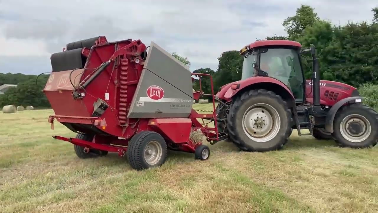 Case Puma 155 Baling Hay with Lely Welger V160 Round Baler - Hay Baling 2022