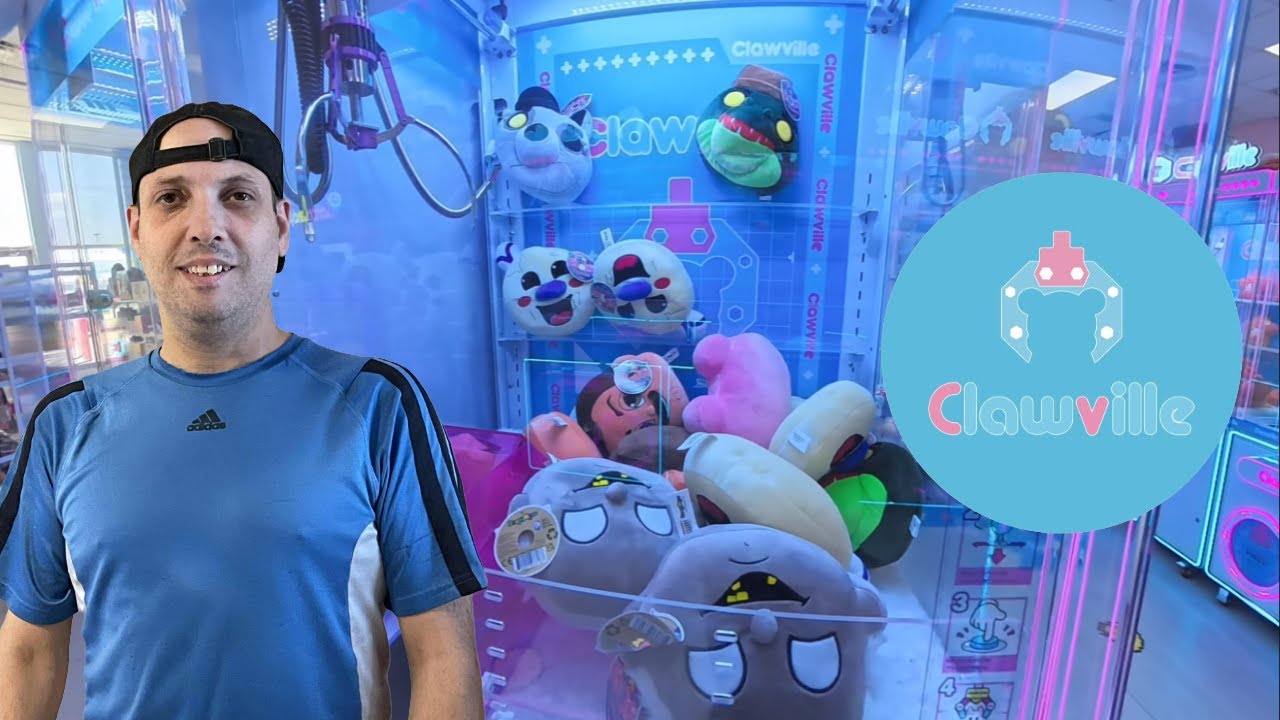 Игра в игровые автоматы с клешнями в Clawville в Лавале.