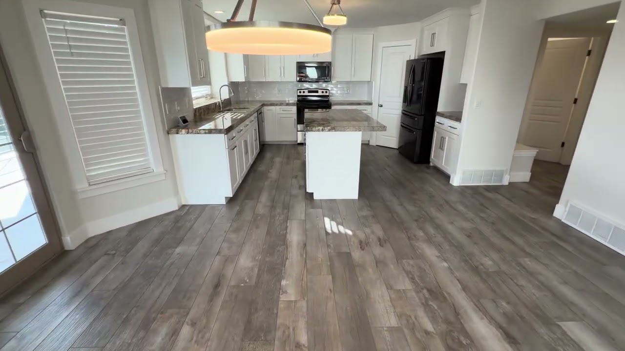 1540 E 450 N Lehi - 4 bed 2.5 bath