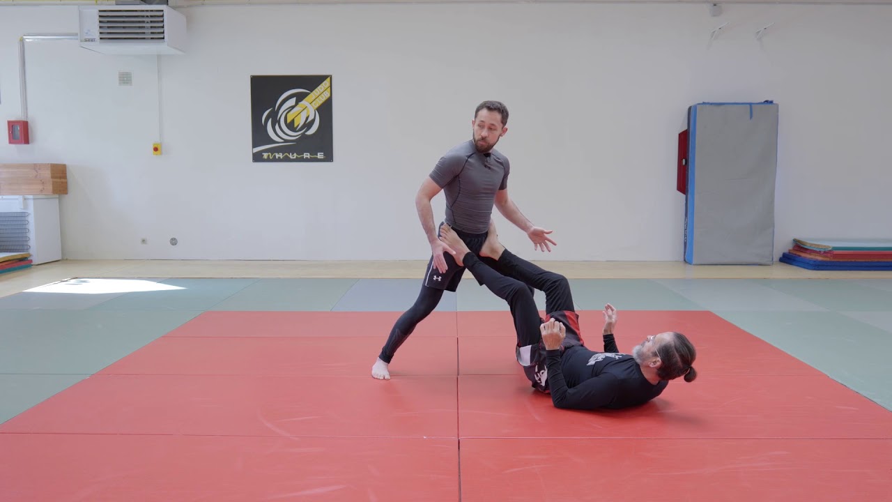 2 éducatifs MMA phase de sol chez MMAFA