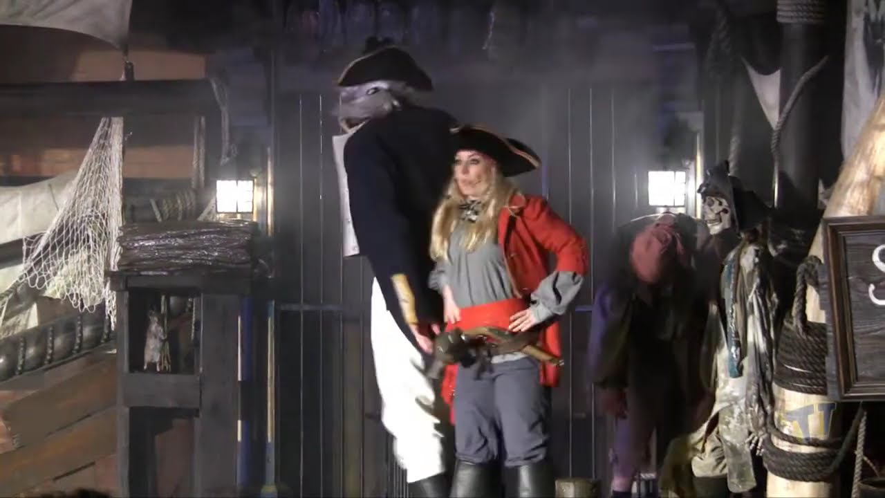 The Pirates of Mutiny Bay - The Quest for the Golden Parrot - Alton Towers Resort