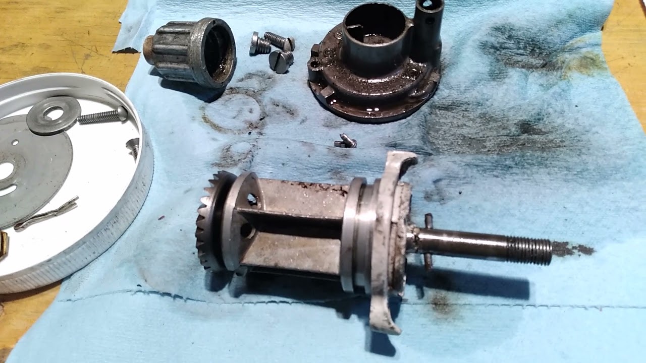 Johnson 3hp 1964 rebuild Part 7: Lower Unit