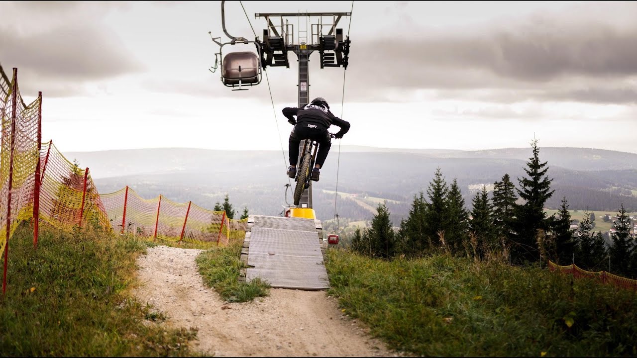 Biking is awesome - I am faster than you (DH Film) [Bikepark Ochsenkopf)