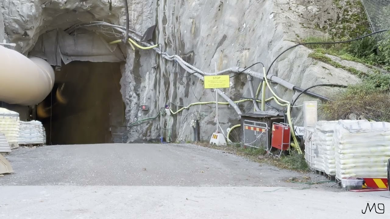 Nya tunnelbanan, byggnation vid Arenastaden