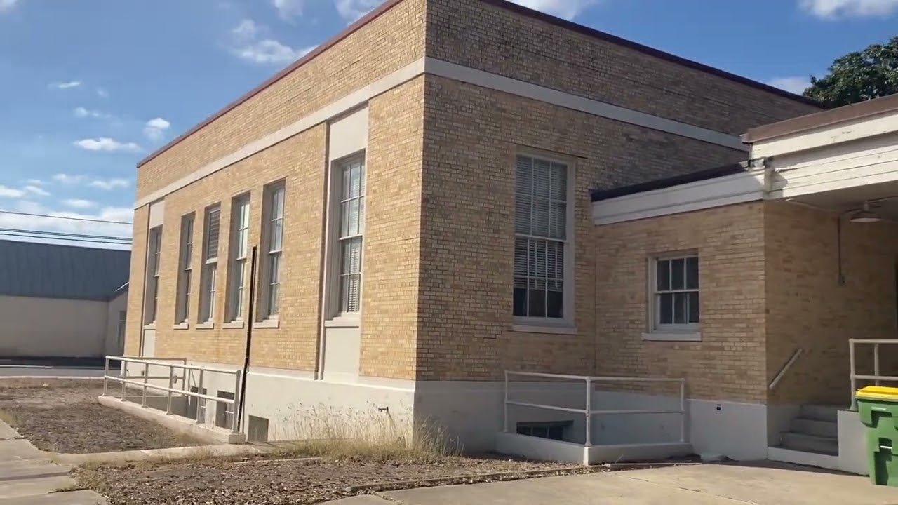 Kenedy, Texas 78119