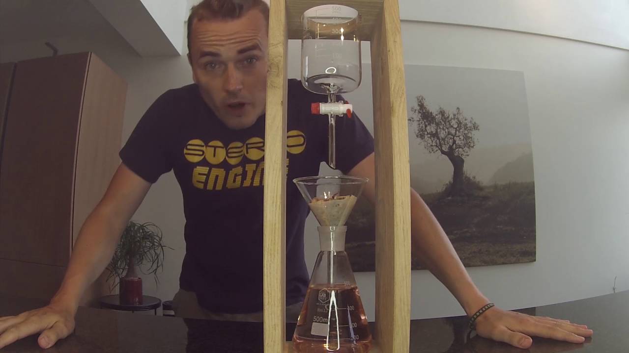 Make your own Summer Gin with fresh melon - The Lab Brewer - My Lab Story - DIY Gin - Gin Kit