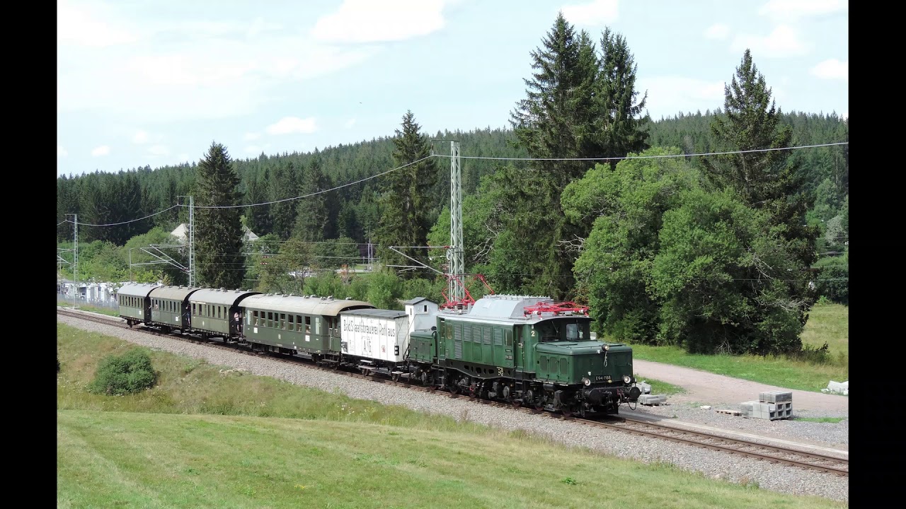 Ein Krokodil im Schwarzwald - E94.088 auf der Dreiseenbahn