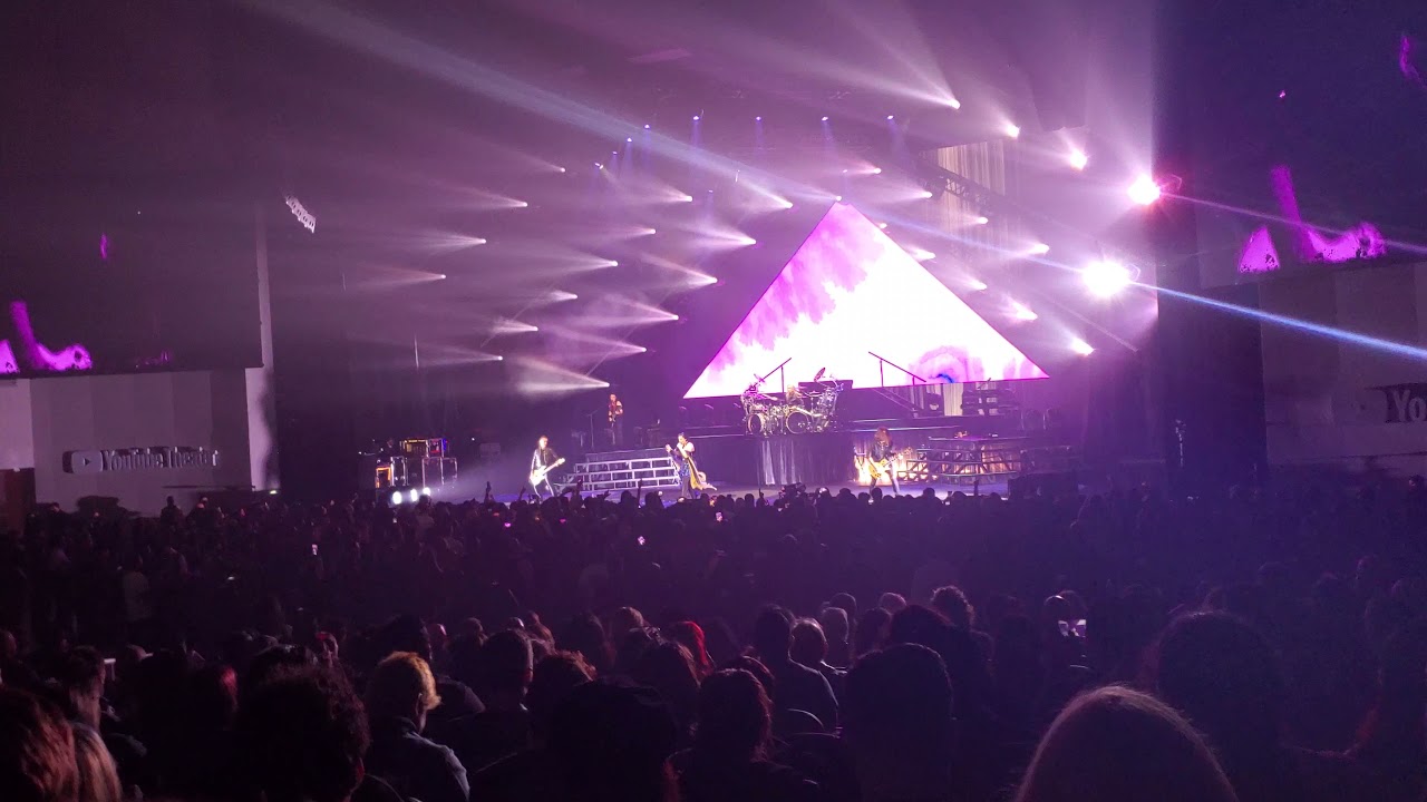 Evanescence - Made Of Stone (Live at YouTube Theater)